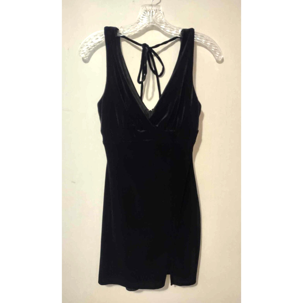 B. Darlin | Black Velvet Sleeveless Short Dress Size Small